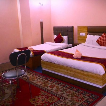 Hotel Jaswin Shanti Priya ดาร์จีลิง ภายนอก รูปภาพ