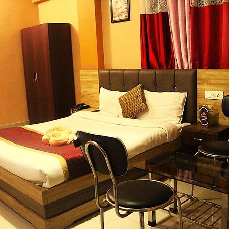 Hotel Jaswin Shanti Priya ดาร์จีลิง ภายนอก รูปภาพ